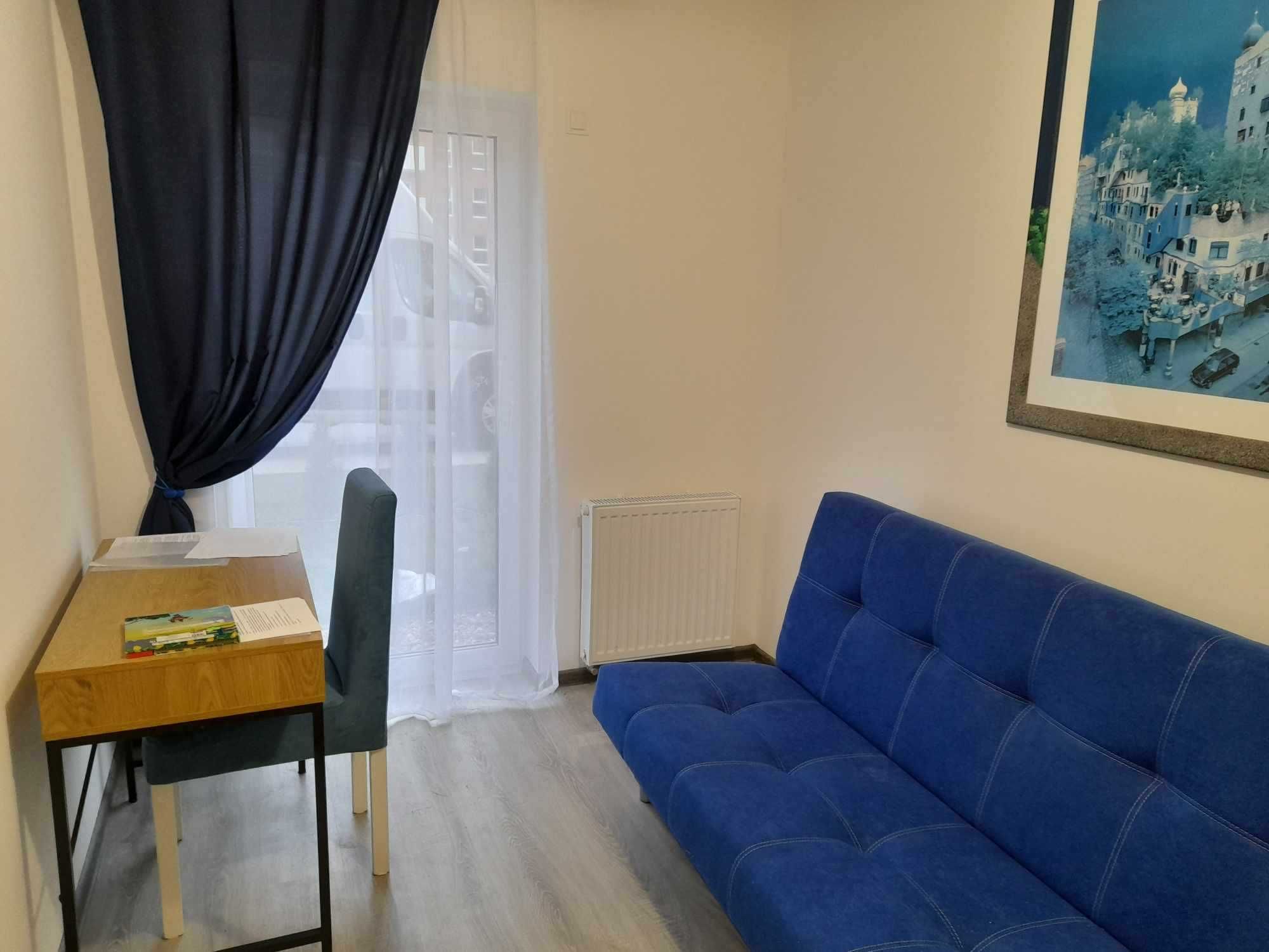 Pokoje do wynajęcia w apartamentowcu na parterze