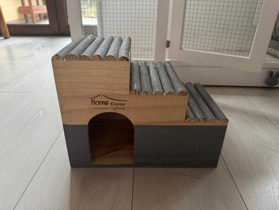 ZOLUX Domek drewniany Home Color z bali L 235x300x180 mm