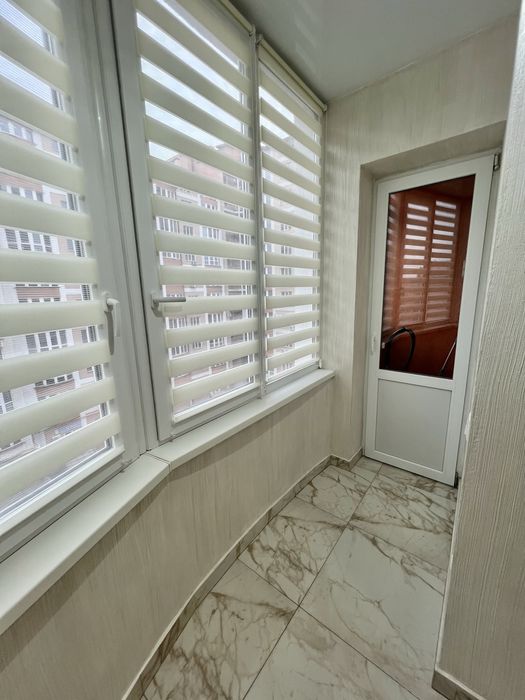 Район торгового центру Майдан .