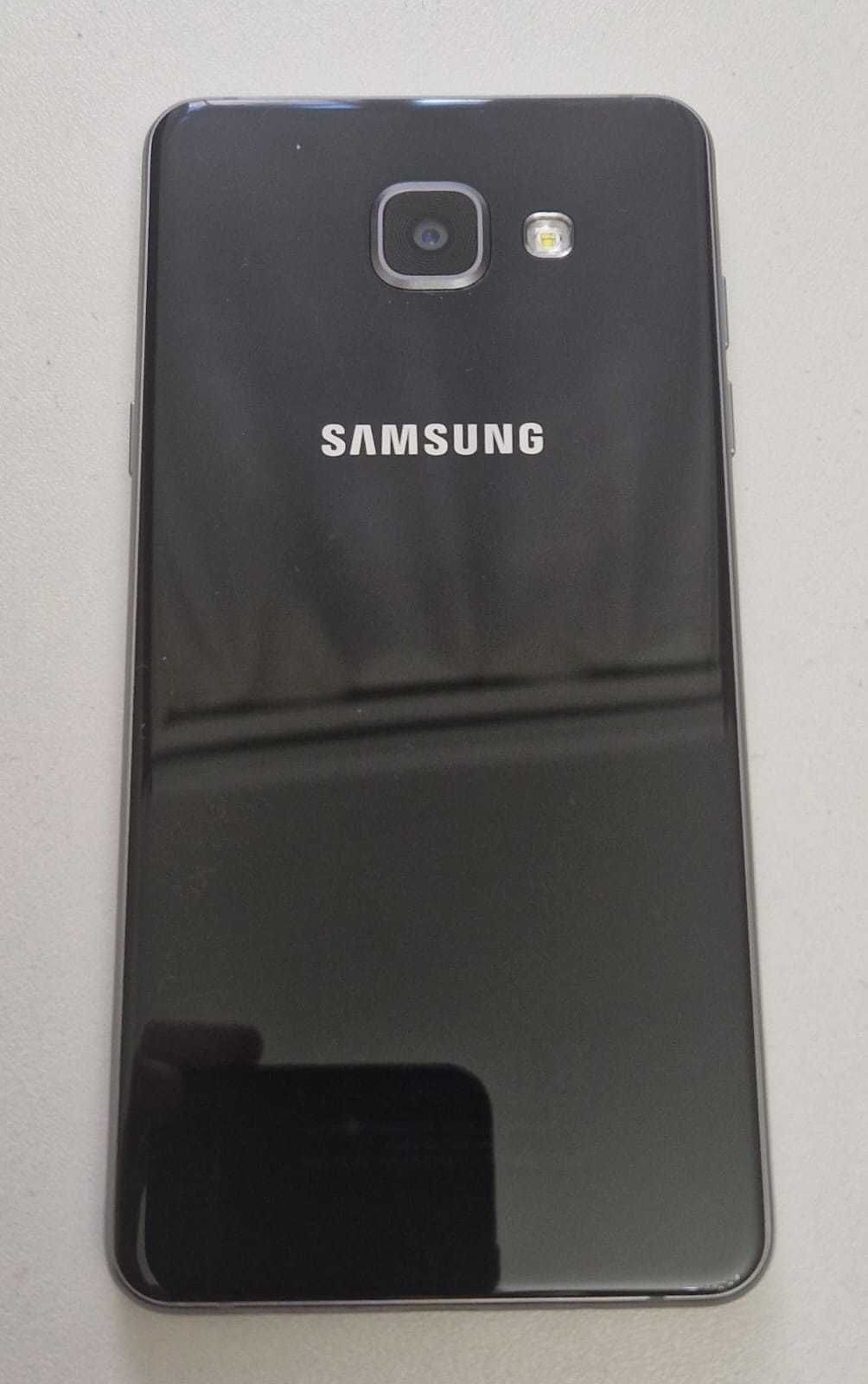 Смартфон Samsung Galaxy A5 2016 (SM-A510F)