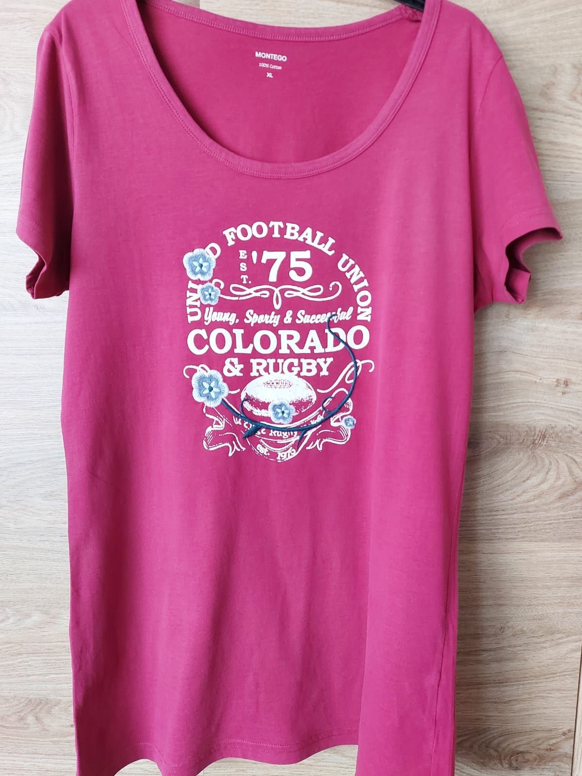 Ciemnoróżowy T-shirt Montego XL