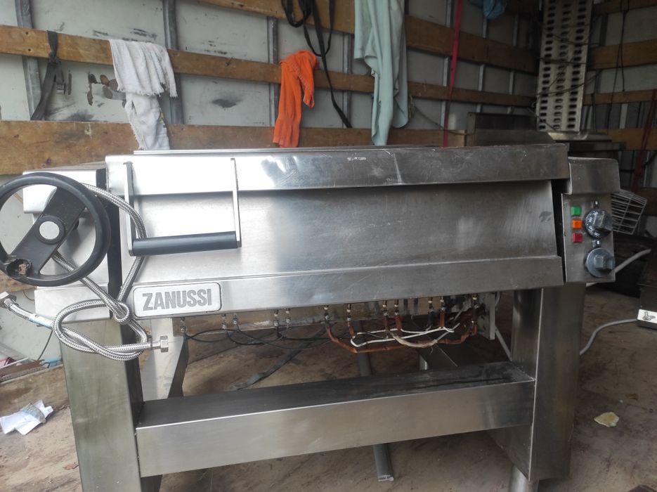 Patelnia gastronomiczna