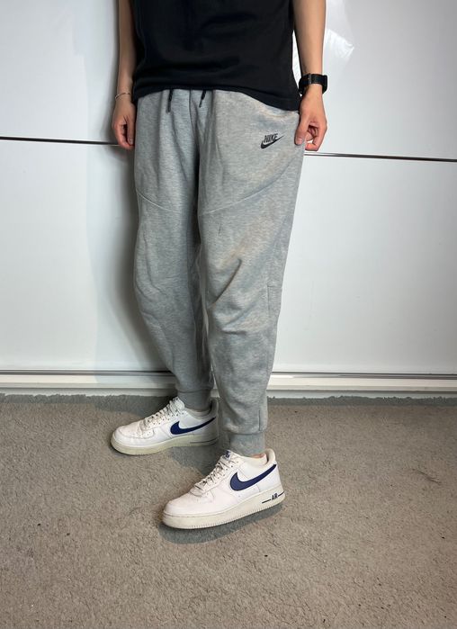 Spodnie Nike Tech Fleece Szare Dresy