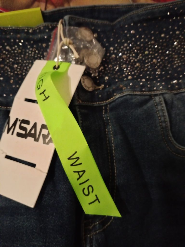 Spodnie Jeans że streczem nowe rozm L sliczne