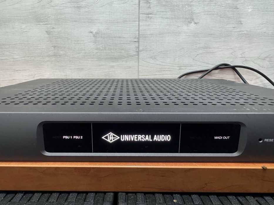 Uad 2 live rack universal audio nowy 13 tys pln nie sprawdzony okazja
