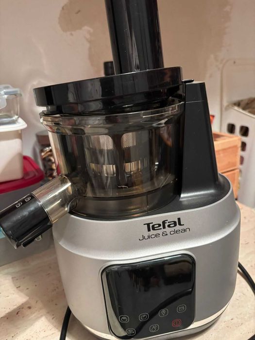 Sprzedam wyciskarkę wolnoobrotową firmy TEFAL