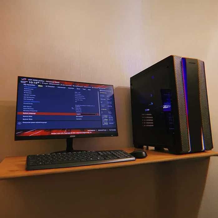 PC: RTX 3060 + i7 + 32GB RAM + 1TB SSD NVMe