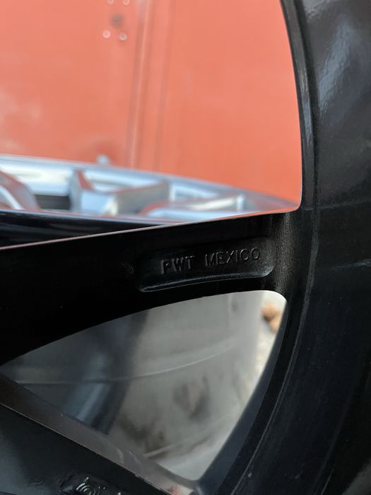 Оригінальні Диски R18 5x114,3 Tesla 3 Тесла Модел 3