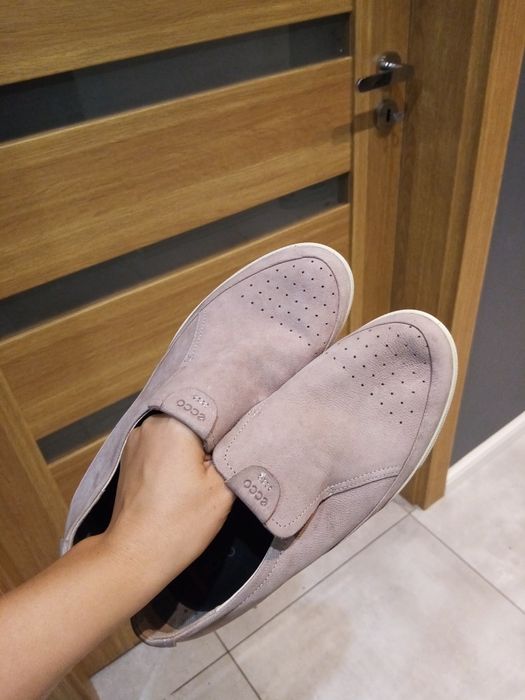 Buty ecco wsuwane