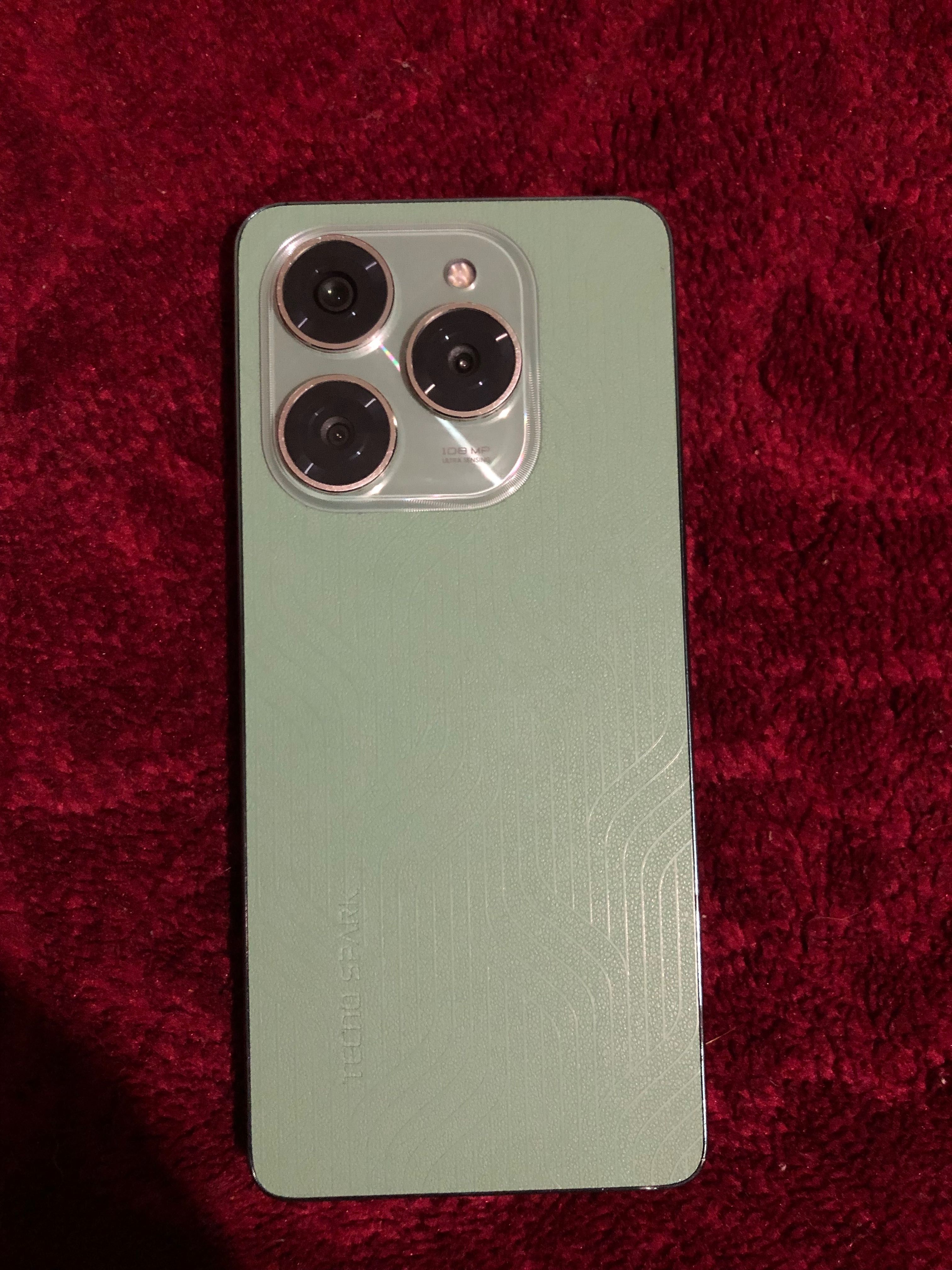 TECNO spark 20 pro