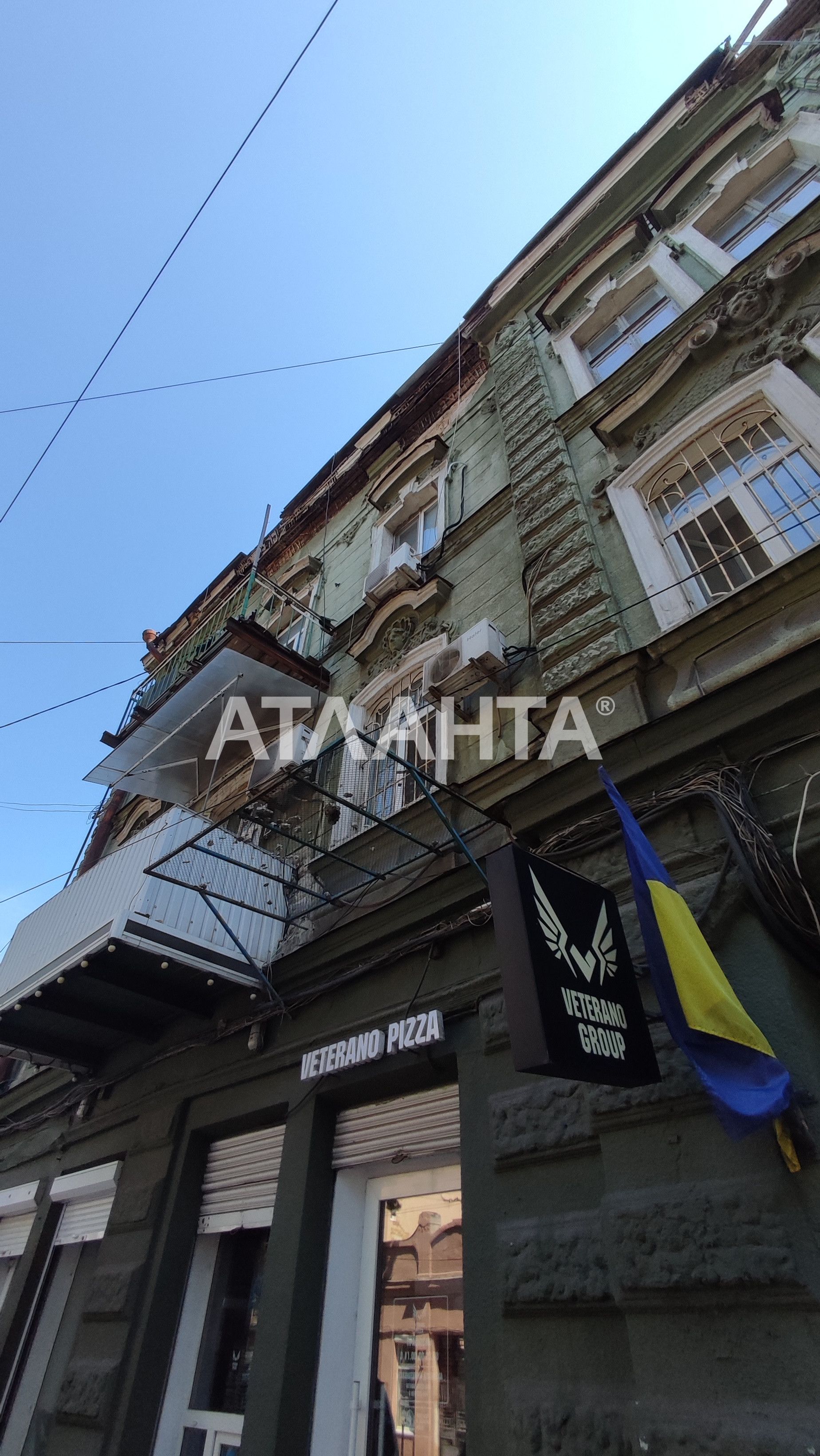 Продам кімнату у комунальній квартирі в центрі Одеси
