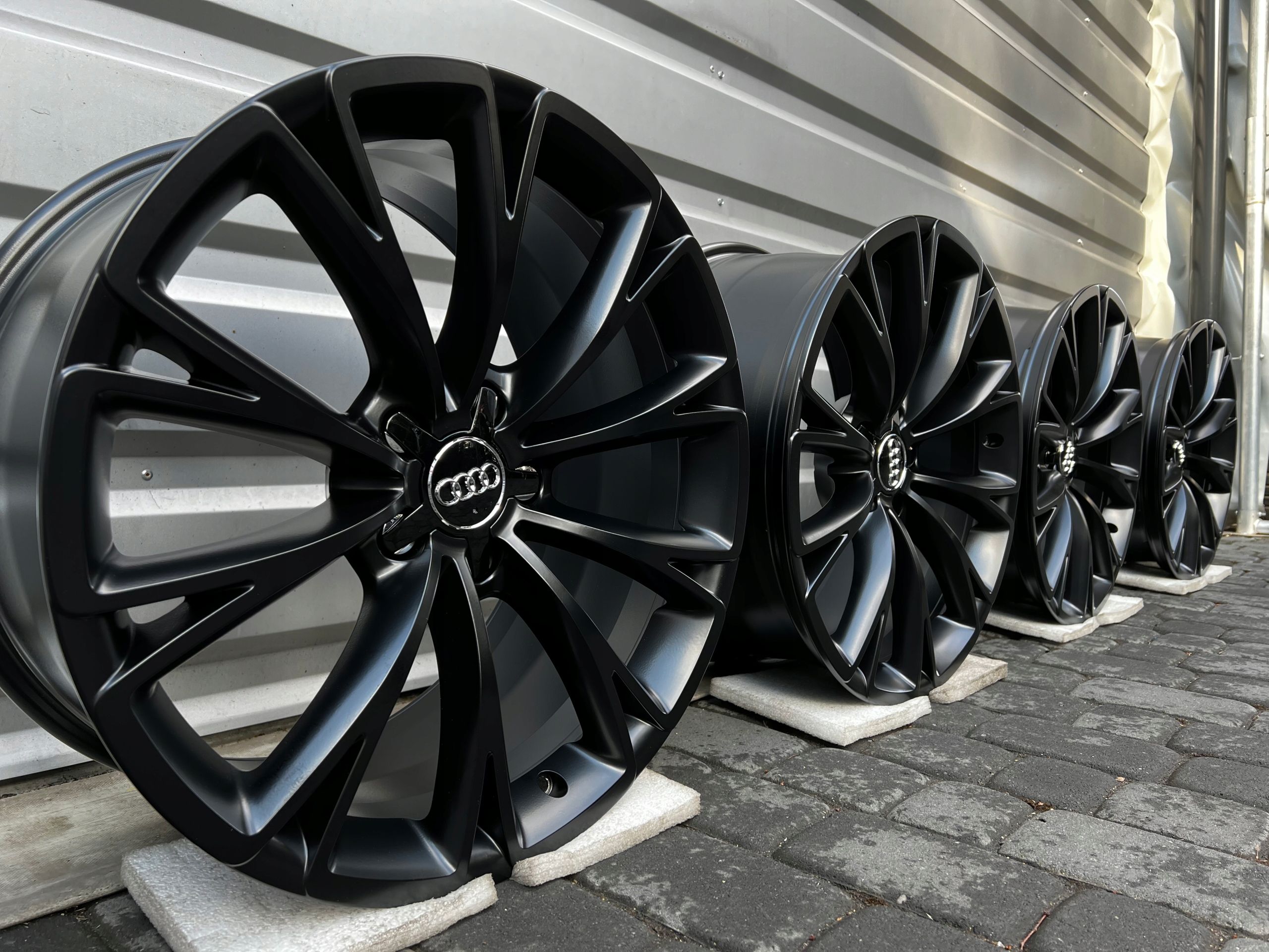 Oryginalne Felgi Audi 19 A4 A5 A6 A7 A8 Q3 Q5 Q7