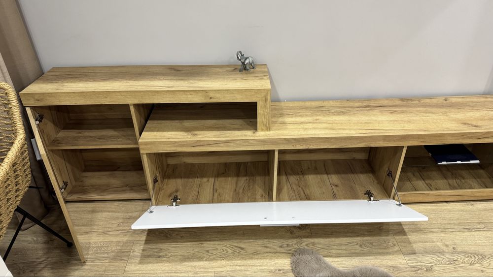 Szafka rtv komplet szafka wisząca