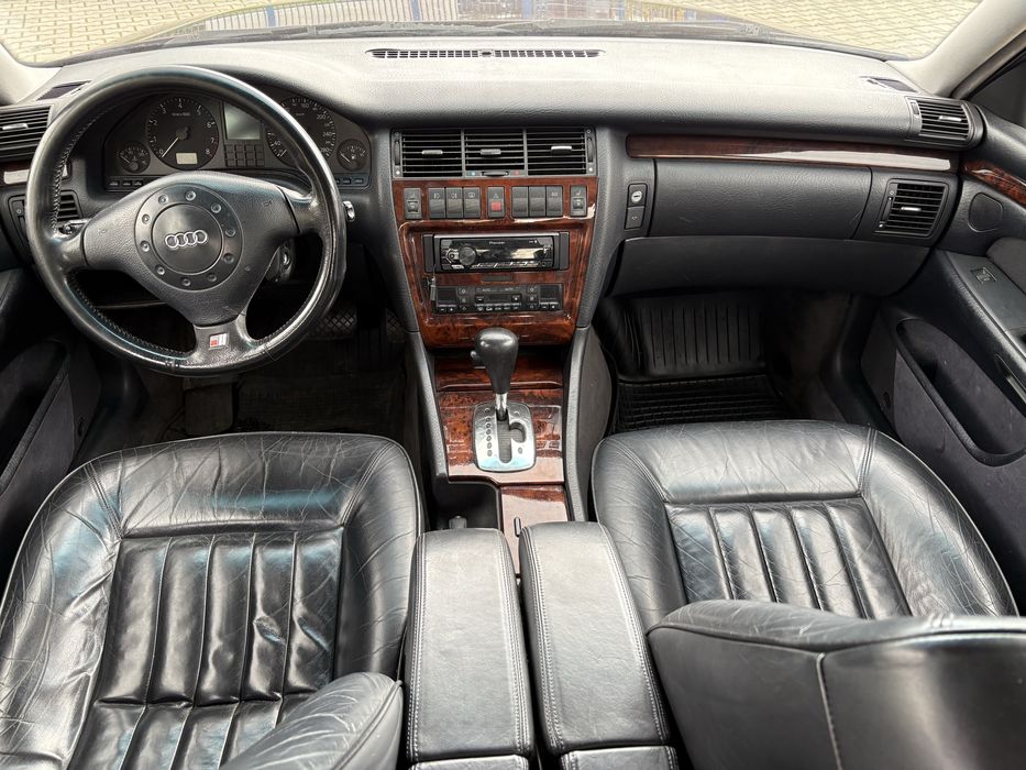Audi a8 ! 1995 ! 3.7 ! Automat ! Ładna !