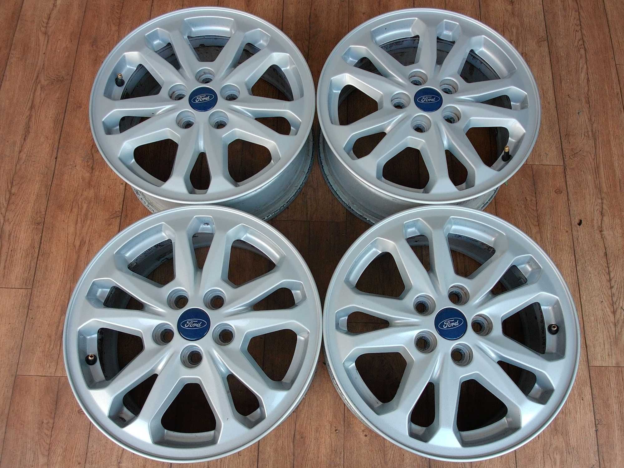 Felgi Ford Transit Turneo Connect  Facus Mondeo C-Max 16 5x108 ET50