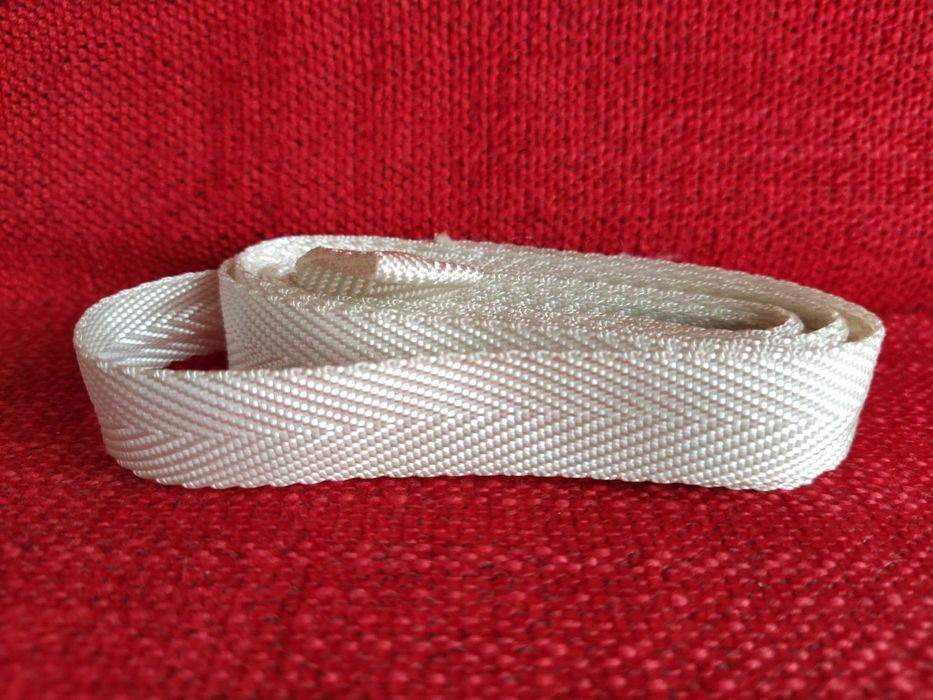 Fita branca estrafor em algodão com 2,50m