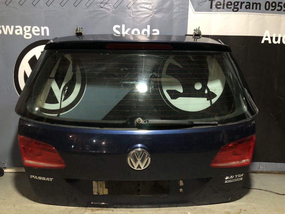 Ляда кляпа крышка багажника Пассат Б7 Volkswagen Passat B7 универсал