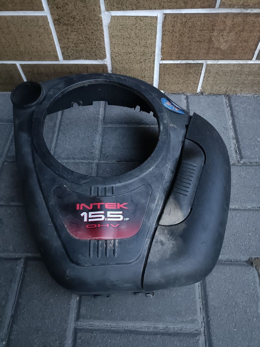Osłona pokrywa do traktorek kosiarka silnik Briggs intek ohv 15.5hp