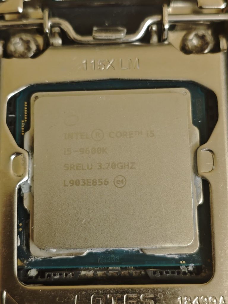 I5-9600K + MSI Z370A-PRO + DDR4 2x8GB