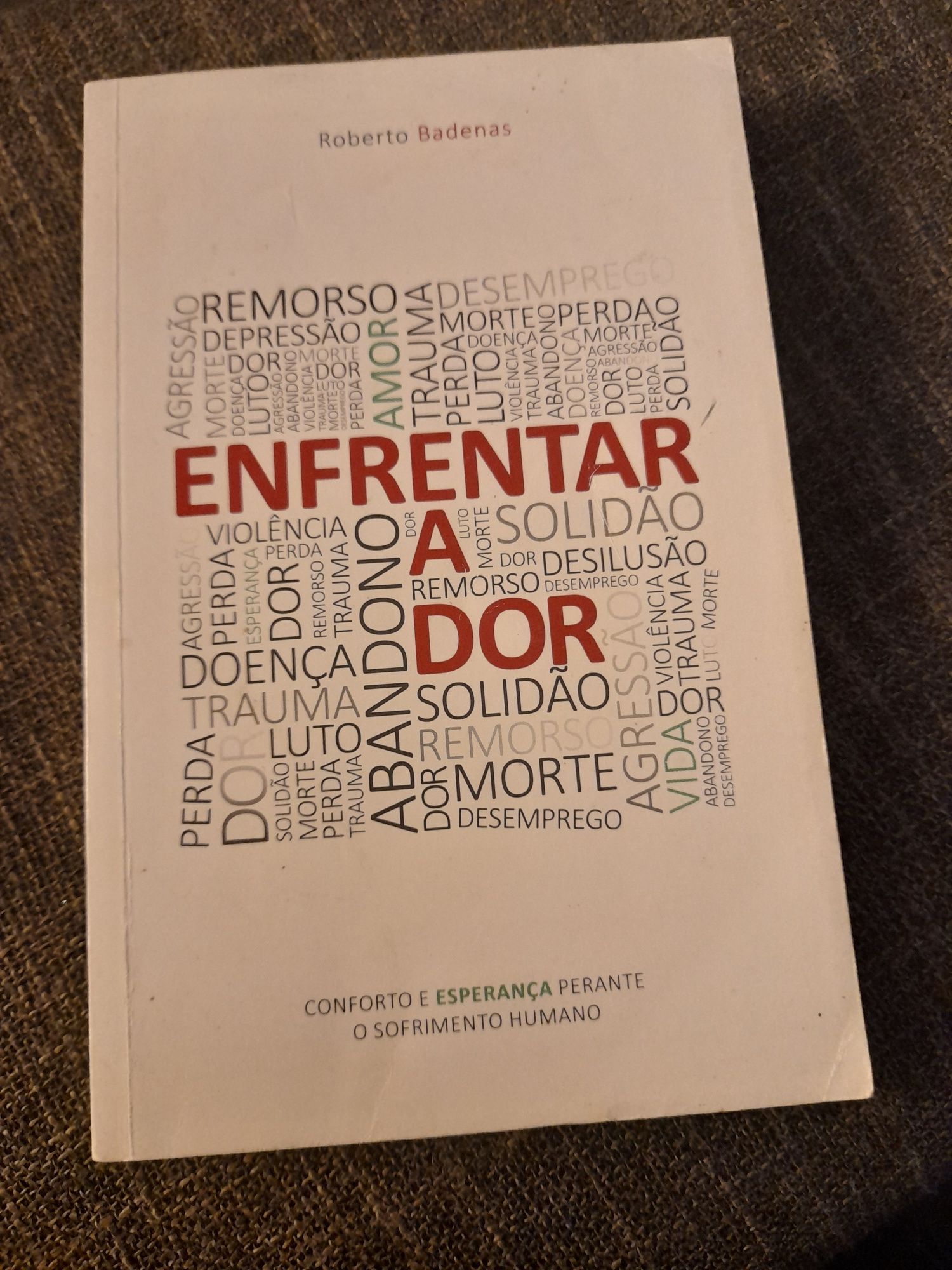 Livro - Enfrentar a Dor