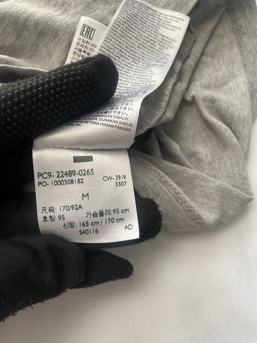 Футболка Levi’s (оригінал), розмір M