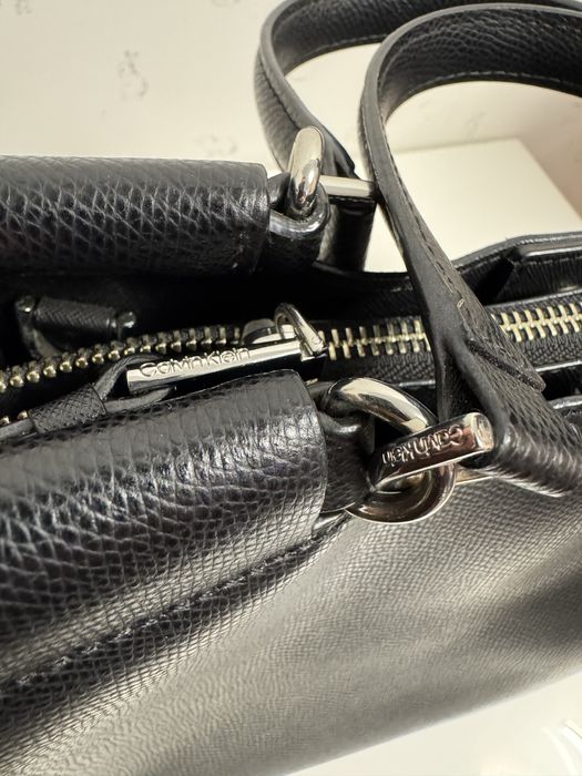 Шкіряна сумка Calvin Klein оригінал як нова