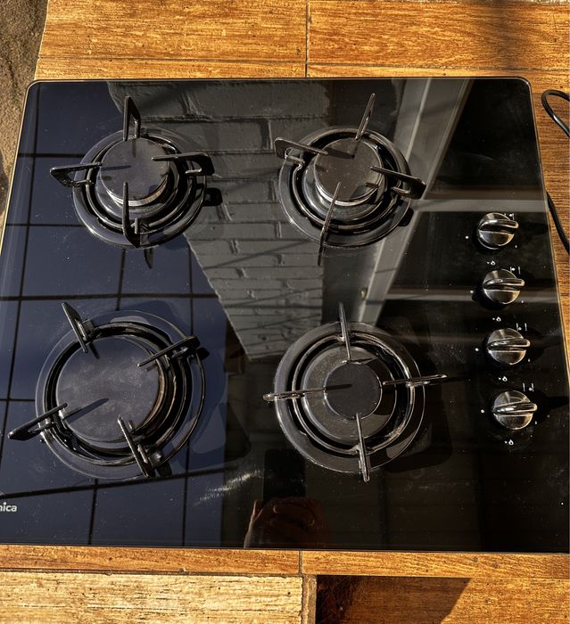 Варочная газовая поверхность Amico