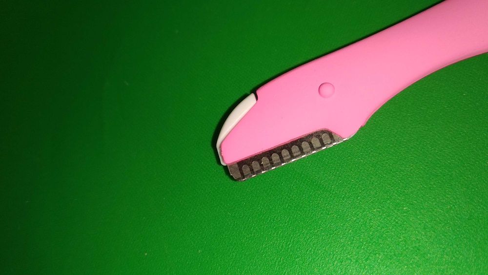 Nożyk, trymer do brwi mini BLING Ombre