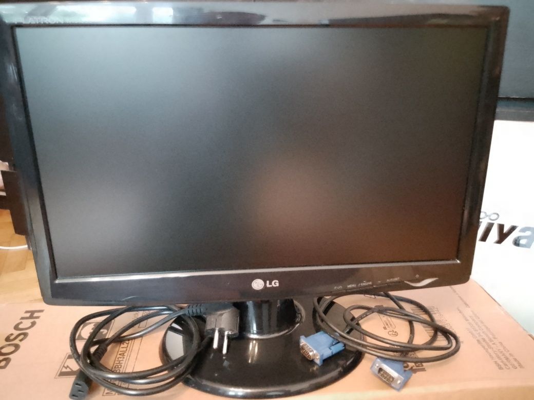 Monitor LG Flatron