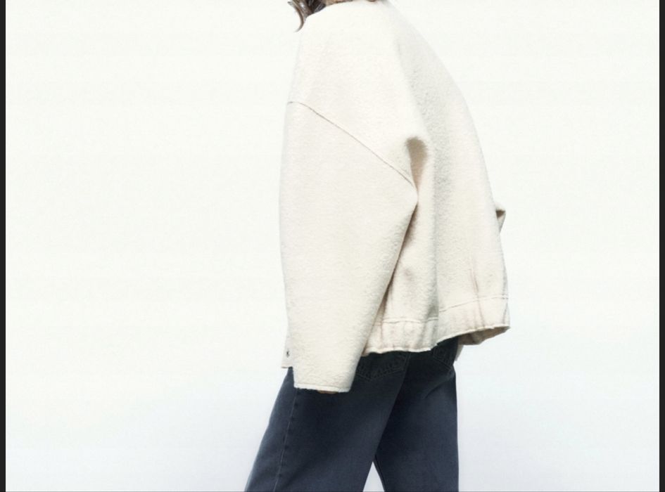 Kurtka bomberka boucle kremowa Zara oversize xs-s