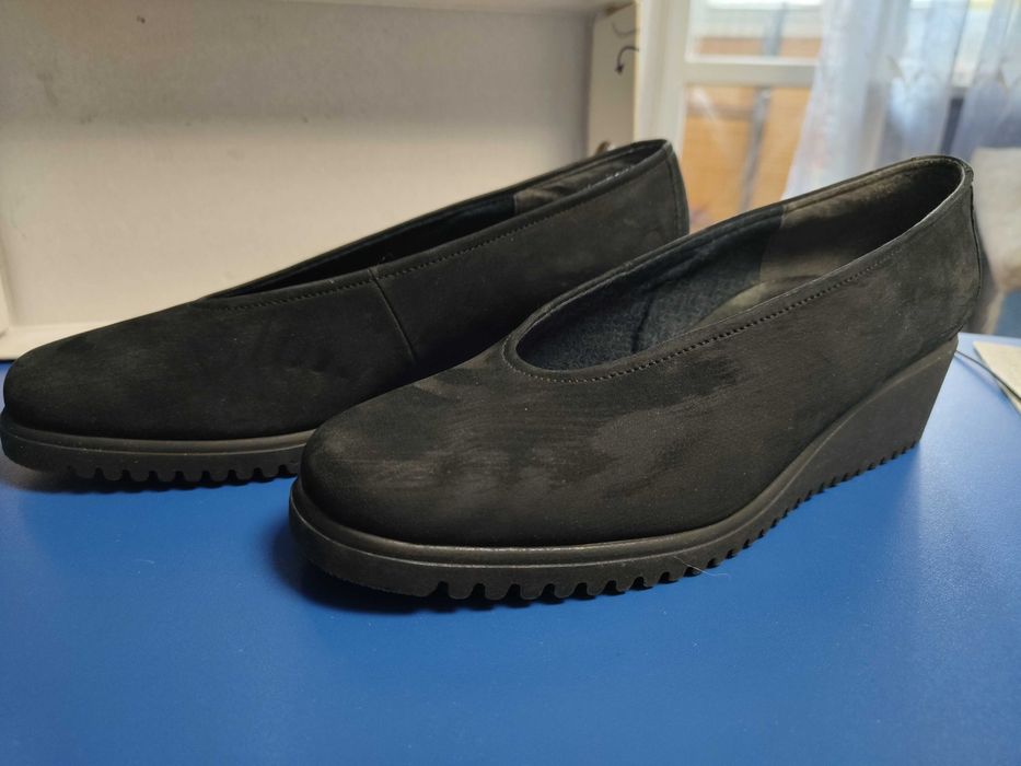 туфли черные 39р.