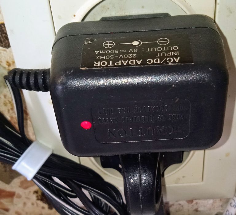 Адаптер, блок питания. 6В 0,5А