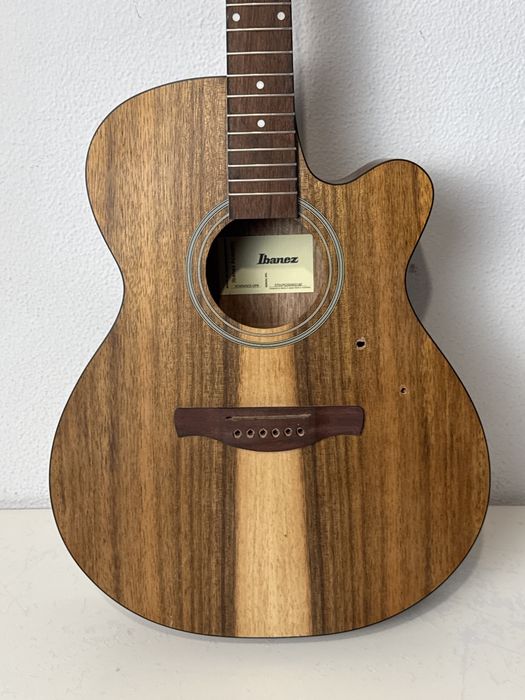 Corpo de guitarra ibanez