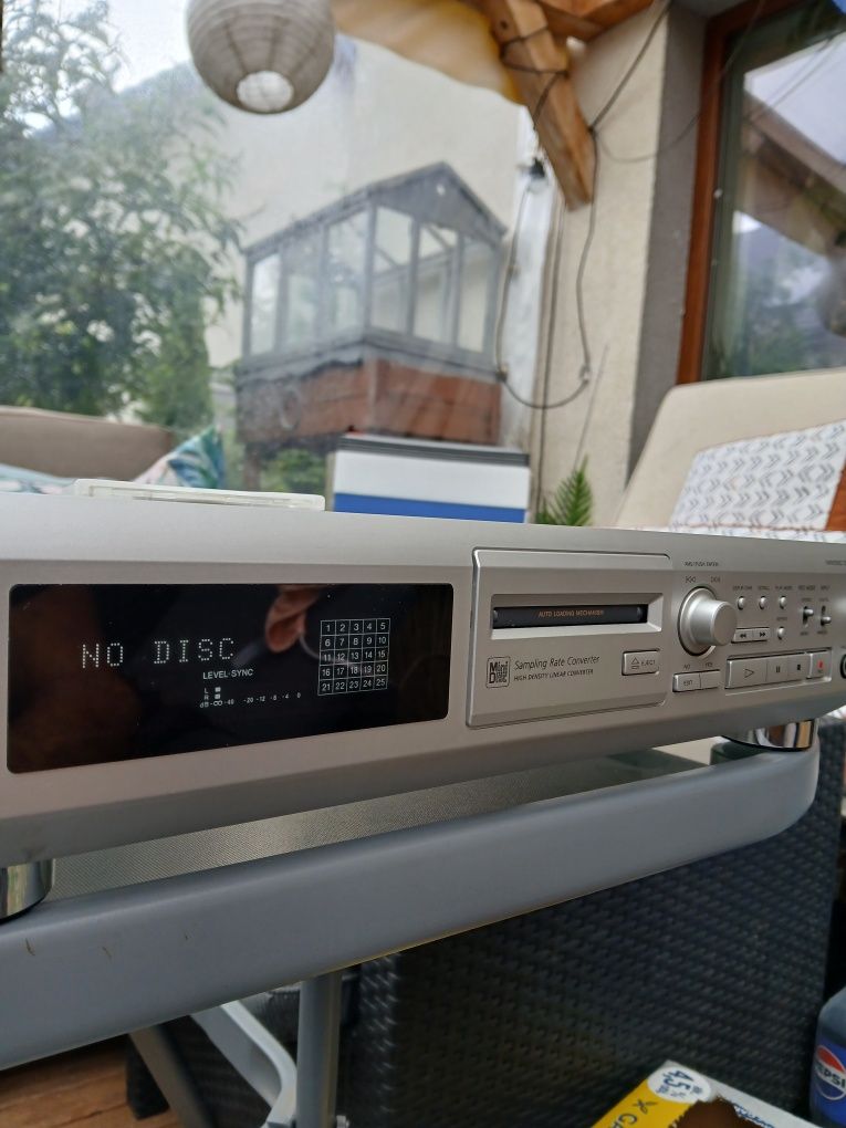 Sony odtwarzacz nagrywarka Minidisc MDS-JE500 srebrny
