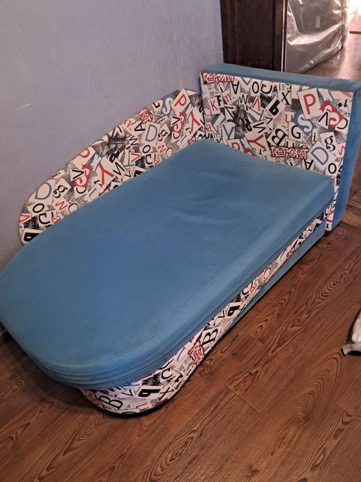 Дитяче ліжко боакитне