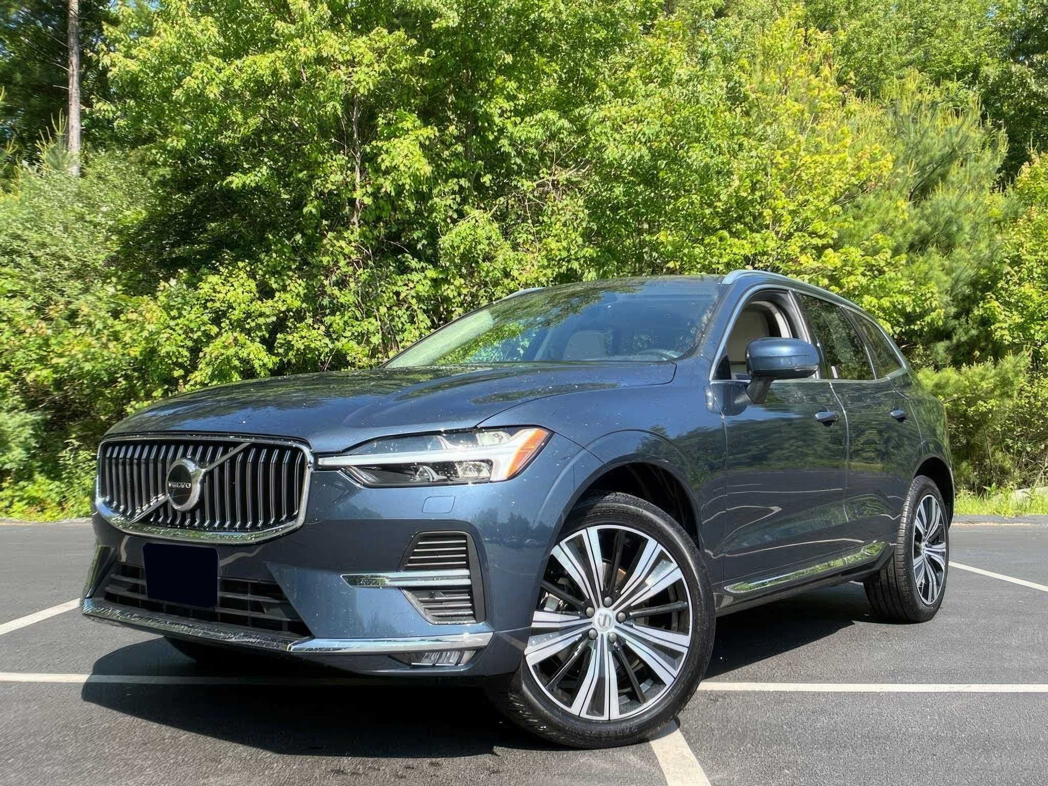 2022  Volvo XC60