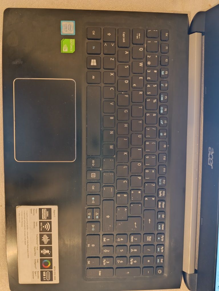 Acer A515 c/teclado avariado (i5-8250u - 1TB HDD)