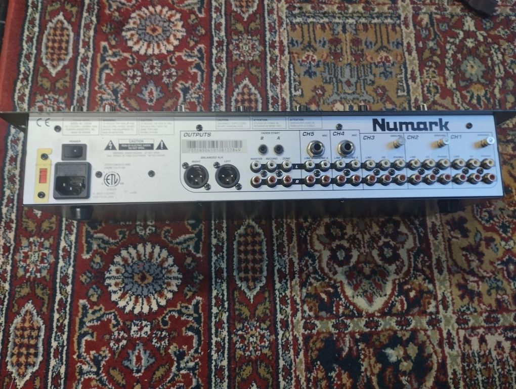 Dj mixer numark cm-200 sprawny 100%