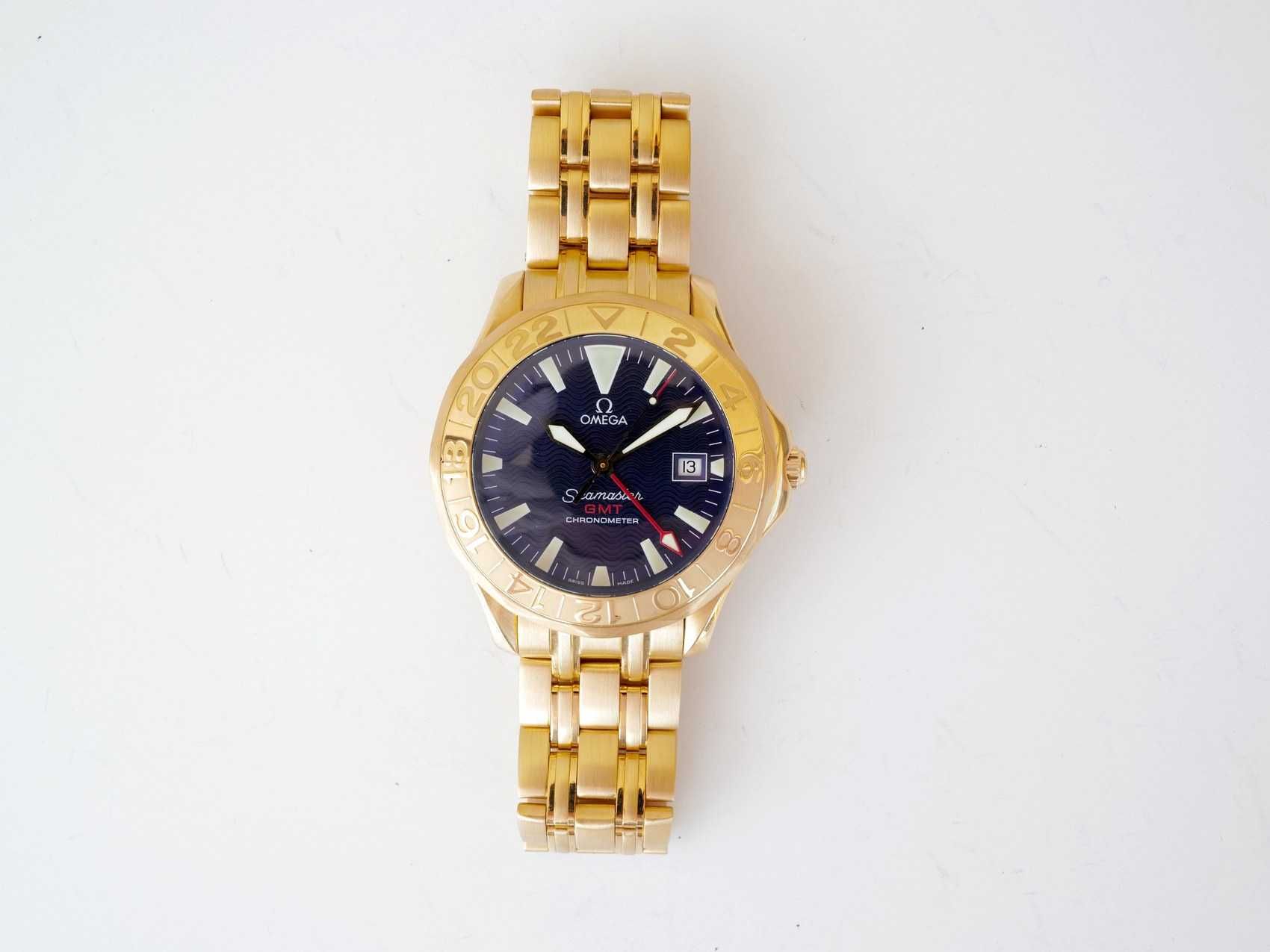 Omega Seamaster Diver 300 M 18K Yellow Gold Blue Electric Dial