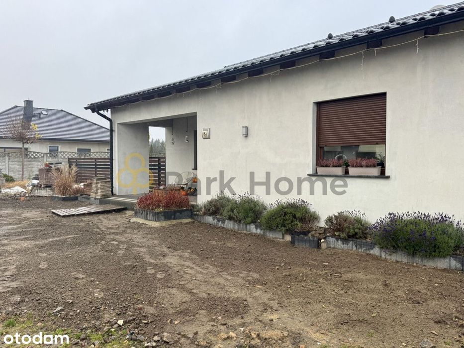 Ładny parterowy dom na działce 1000 m2