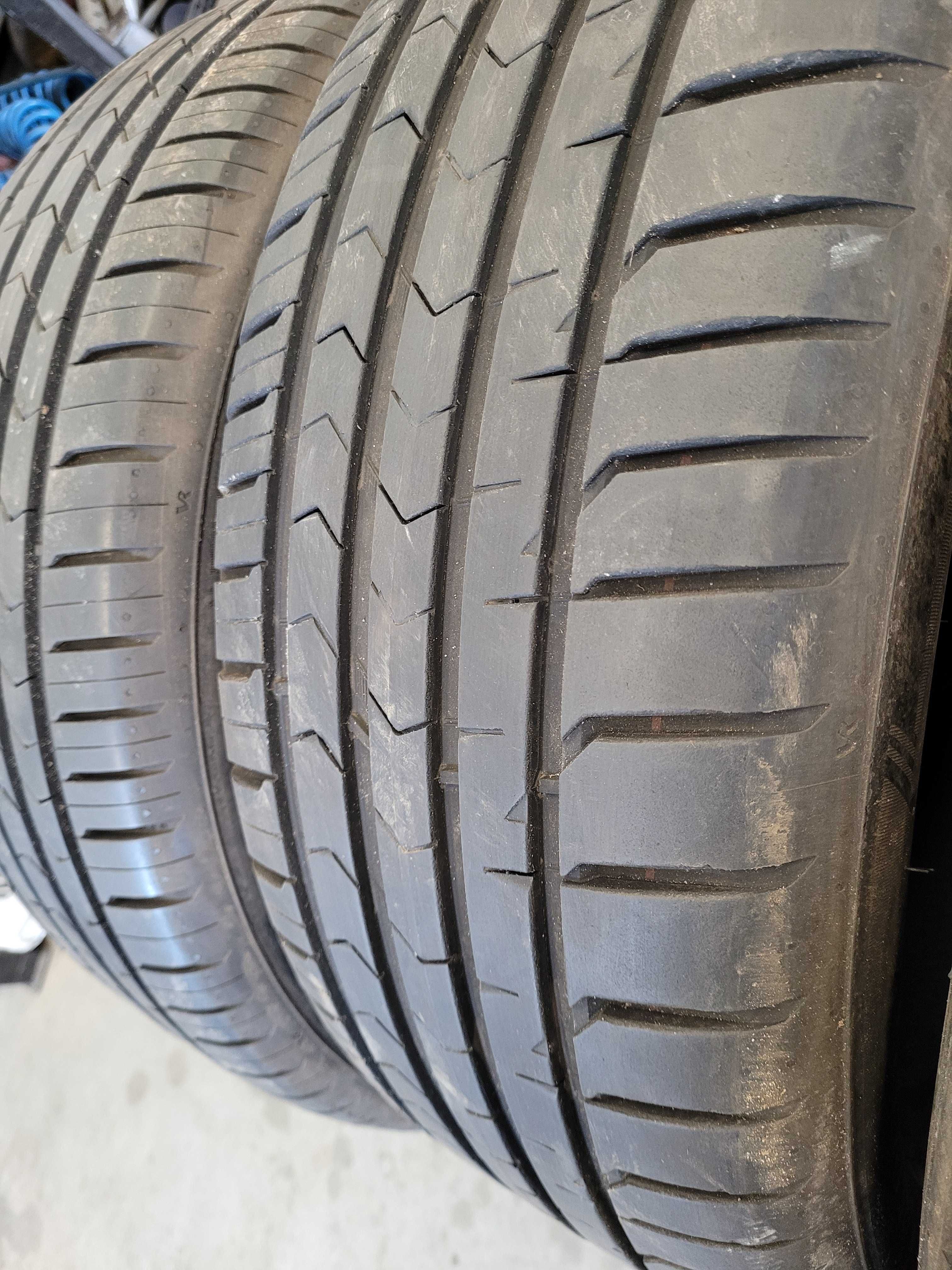 Komplet opon Vredestein 225/50 R 19