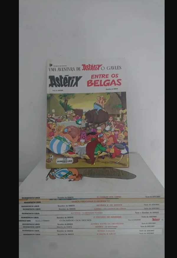 Coleção 13 livros As Aventuras de Astérix - Edições antigas anos 90