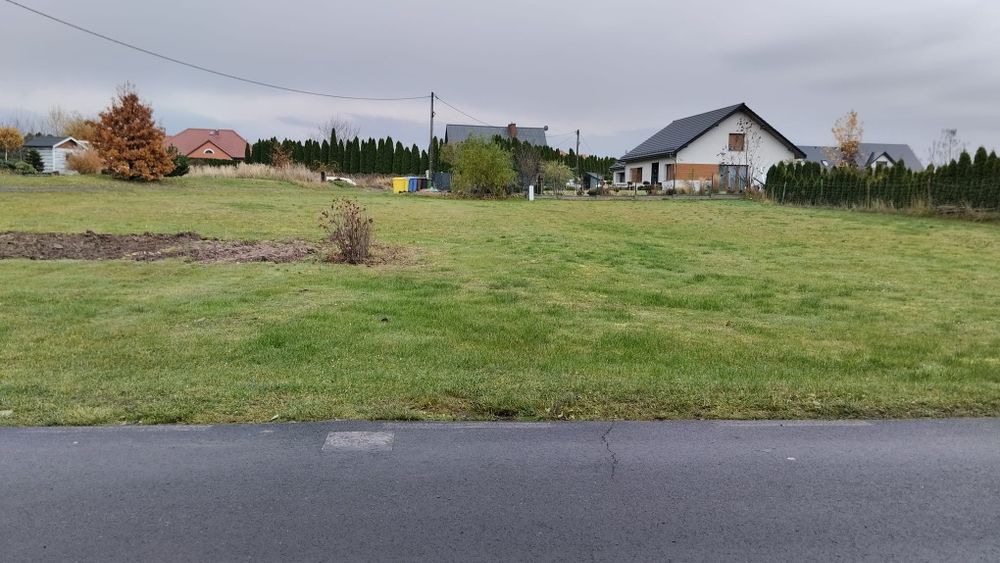 sprzedam działkę budowlaną