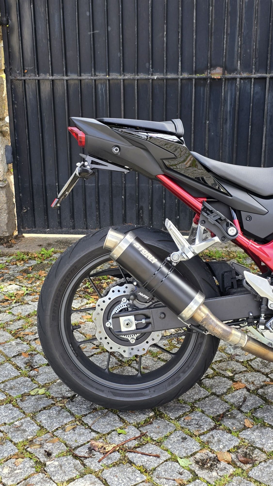 Honda hornet 750 Quickshifter garantia 2026