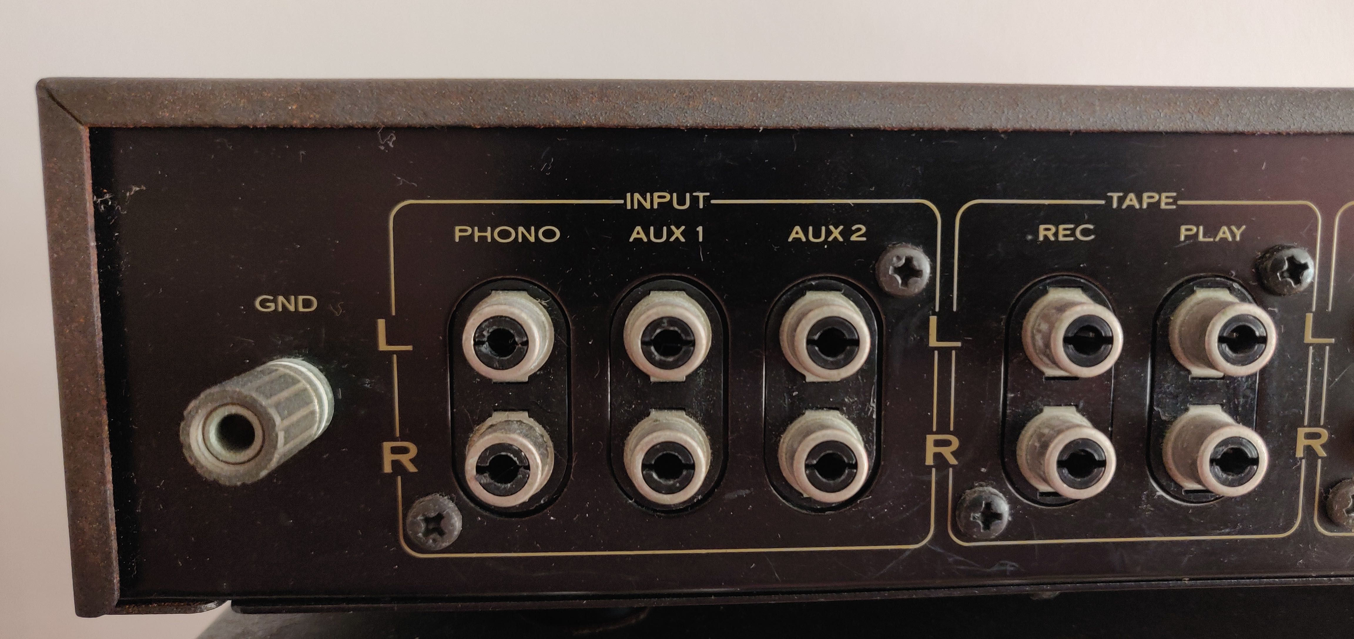 Pioneer C-21 Pré Amplificador