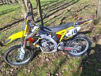 Suzuki  rmz 2011