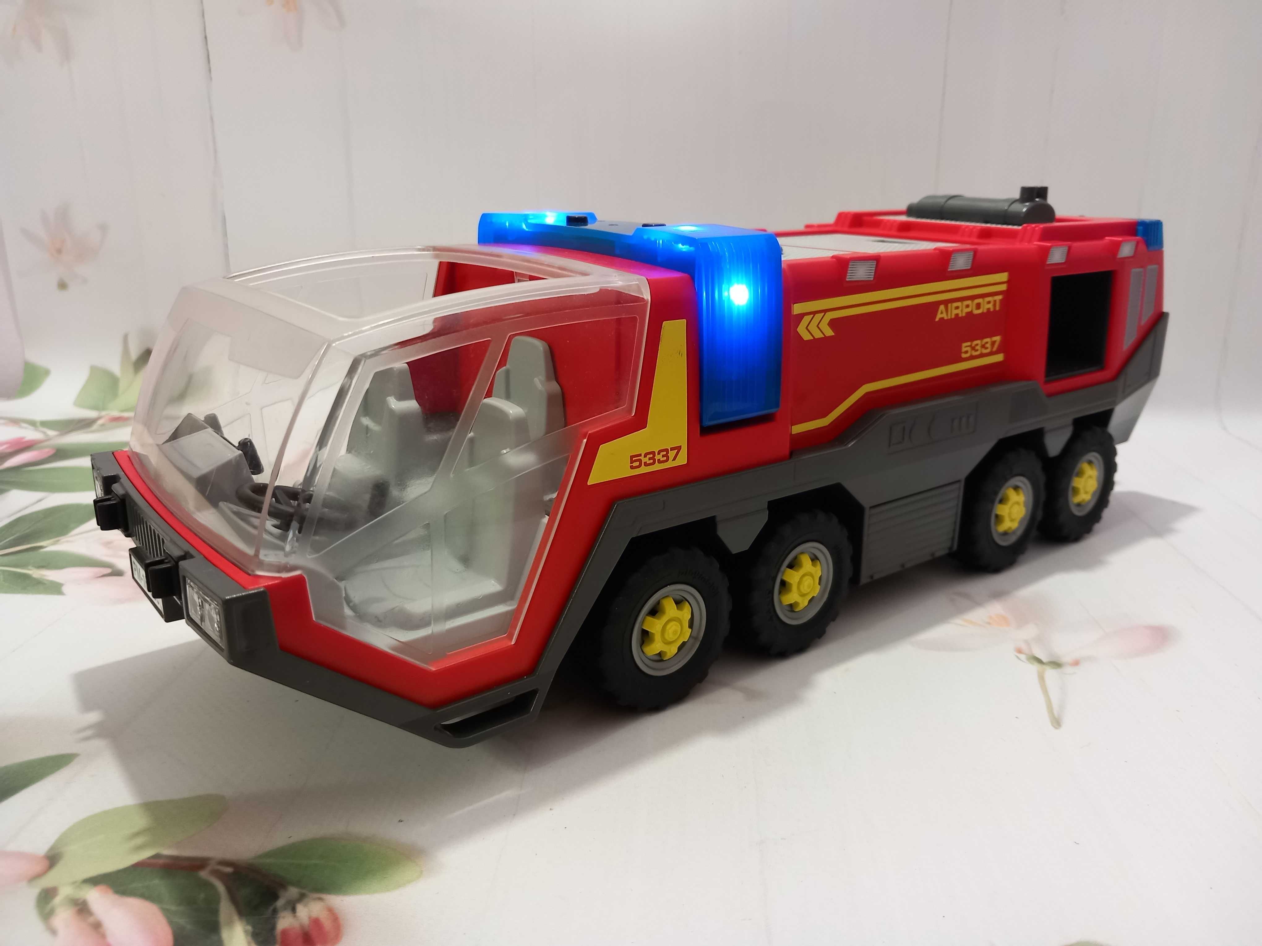 Playmobil 71371 Pojazd strażacki na lotnisku, niekompletny