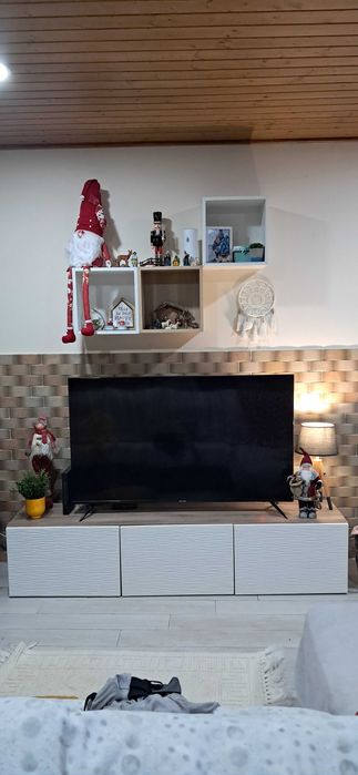 Movel de tv mais 3 cubos