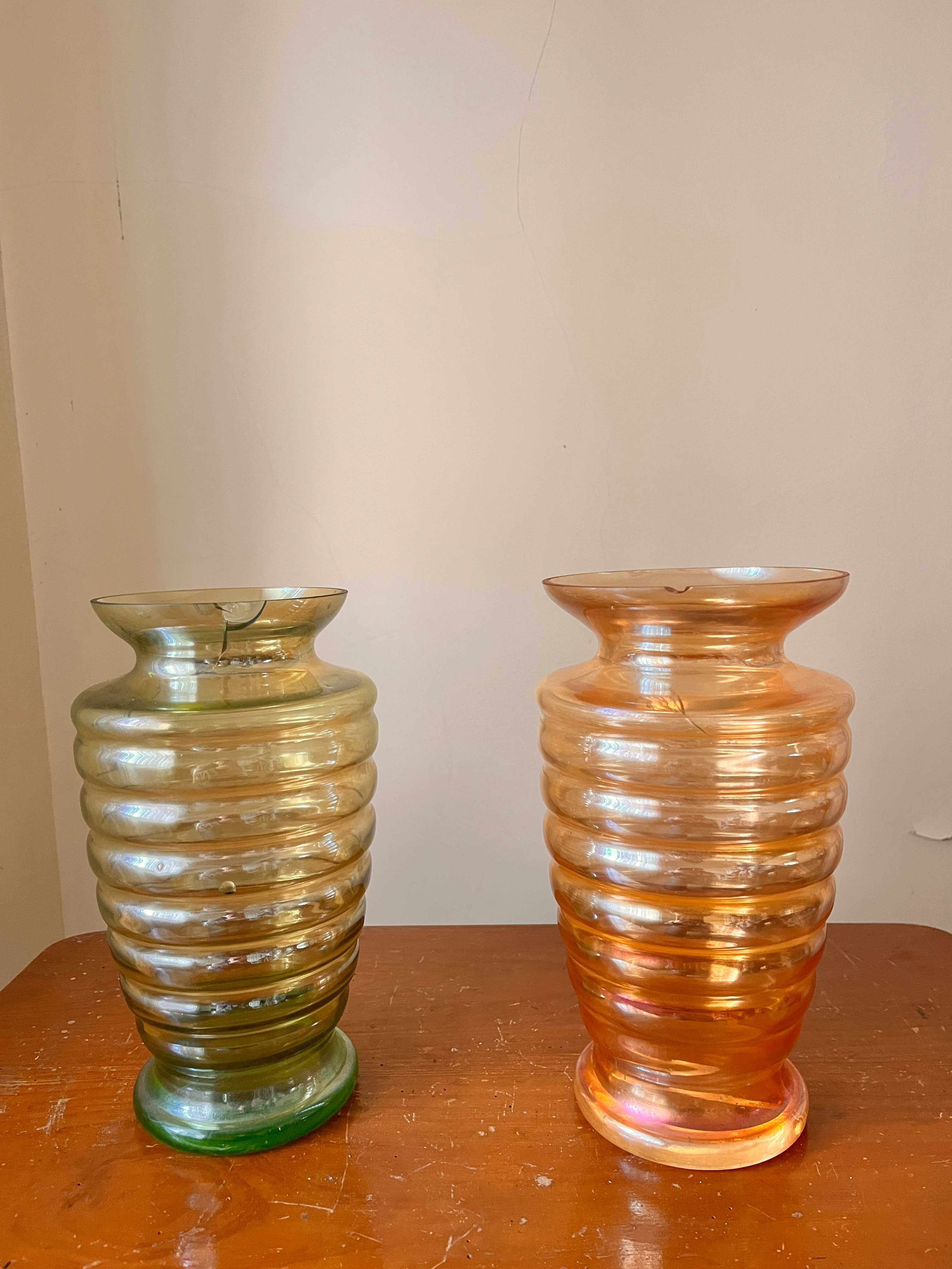 Floreira de vidro em estilo arte déco