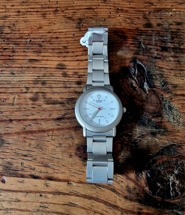 Relogio Casio novo